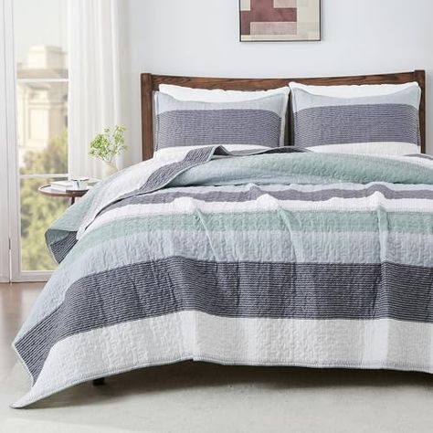 Andency King Size Quilt Set Sage Green, 3 Pieces Mint Green Ultra Soft Lightweight Bedspreads & Coverlets Set, Patchwork Striped Quilted Bedding Sets for All Seasons (1 Quilt, 2 Pillow Shams) Quilted Bedding, Quilt Set, Bedspreads, King Size, All Seasons, Pillow Shams, Mint Green, Mint, Patchwork