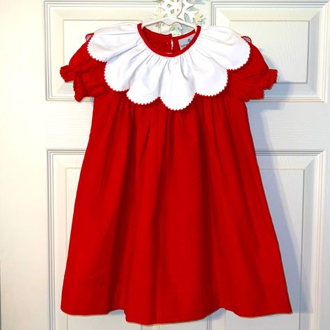 Nwt Castle And Crowns Girls Size 2t Christmas Red Dress With White Collar Trimmed In Red Classic Christmas Dress, Minnie Mouse Dress Toddler, Christmas Red Dress, Red And Gold Dress, Toddler Girl Christmas Dresses, Yellow Knit Dress, Dress With White Collar, Toddler Christmas Dress, Red Christmas Dress