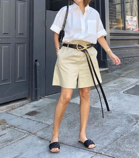 LA 🌵 (@a_typelist) • Instagram photos and videos Chubby Outfits, Summer Outfits Beach, 2019 Fashion Trends, Yellow Aviator Sunglasses, Outfits Neutral, Long White Cardigan, White Cami Tops, Outfits Vacation, Outfits Minimalist