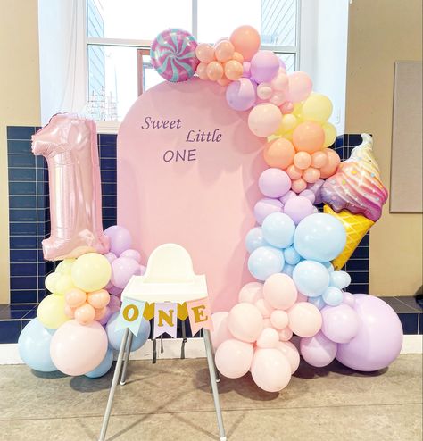 Sweet One First Birthday Balloon Garland, Sweet One Backdrop With Balloons, Sweet One Balloon Garland, Sweet One Balloons, Sweet One First Birthday Backdrop, Sweet One Balloon Arch, First Birthday Balloon Decorations, First Birthday Backdrop Ideas, Sweet One Backdrop