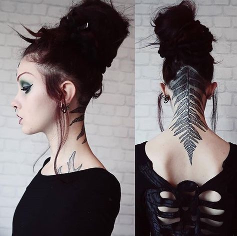 Undercut Tattoos, Tattoo Neck, Fern Tattoo, Undercut Women, Hair Growing, Top Hairstyles, 1 Tattoo, Head Tattoos, New Tattoo