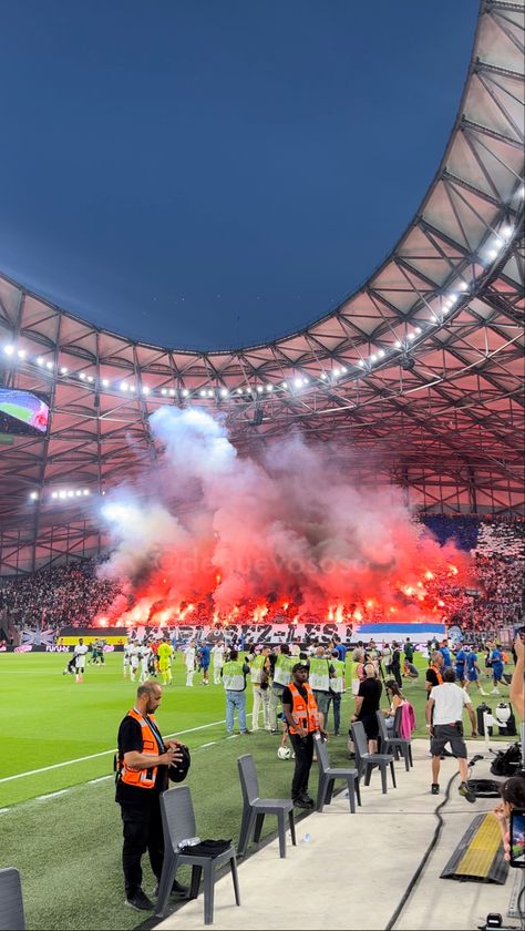 Supporters OM-PANATHINAIKOS 15/08/2023 ULTRAS Velodrome Marseille, Football Stadium, Football Stadiums, Beautiful Places, Football, Wallpapers, Sports, American Football