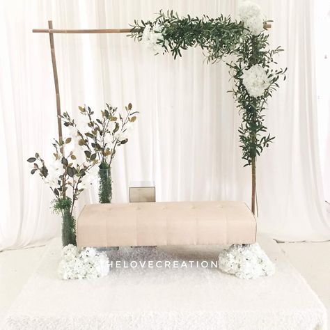 Wedding Backdrop Design Simple, Tunang Outfit, Pelamin Tunang, Simple Wedding Reception, Minimalist Wedding Decor, Wedding Background Decoration, Simple Wedding Decorations, Diy Wedding Backdrop, Wedding Moodboard