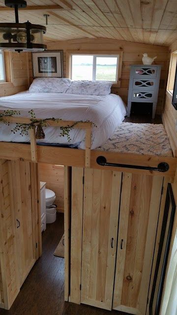 Cabin Layout, Diy Tiny House Plans, Tiny House Bedroom, Diy Tiny House, Tiny House Interior Design, Shed To Tiny House, Tiny House Loft, House Loft, Tiny House Inspiration