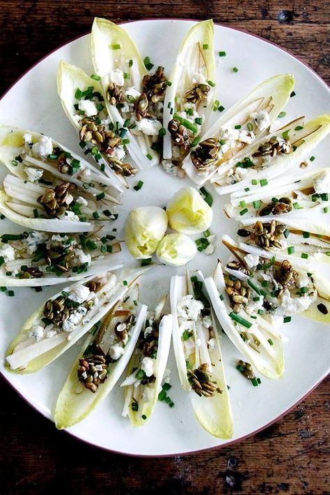 Endive Appetizers, Pear Blue Cheese, Shallot Vinaigrette, Citrus Vinaigrette, Sliced Pears, Healthy Appetizers, Blue Cheese, Clean Eating Snacks, Appetizer Snacks