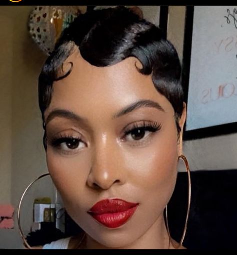 Finger Wave Quick Weave, Finger Waves For Black Women, 4b Hairstyles, Short Haircuts Black Hair, Micro Bob, Finger Waves Short Hair, Finger Wave Hair, Short Hair Waves, Short Hair Images