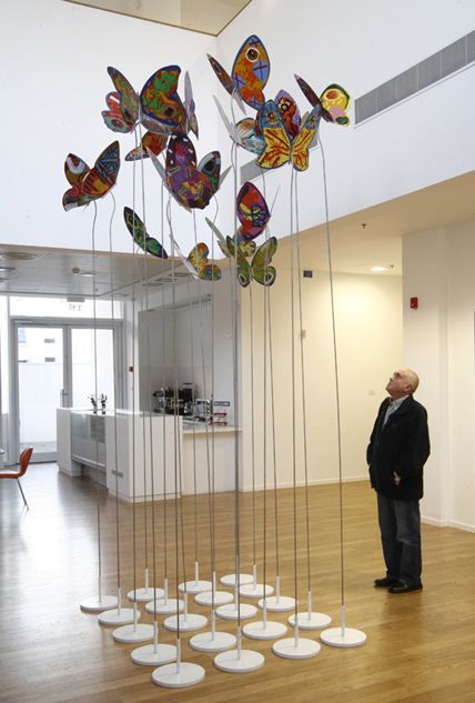 Field Of Butterflies, Butterfly Sculpture, School Exhibition, معرض فني, Collaborative Art Projects, Art Studio At Home, Artistic Installation, Expressionist Art, Sculpture Metal