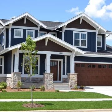 Blue And Brown Exterior Ideas & Photos | Houzz Dark Blue House Exterior With Wood, Diy Exterior House Painting, Navy House Exterior, Blue Home Exterior, Dark Blue House Exterior, Brown House Exterior, Vancouver Special, Dark Blue Houses, Brown Architecture