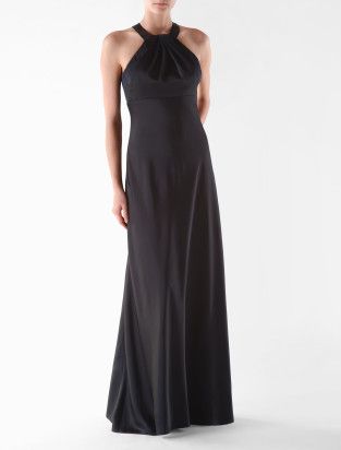 Gown by Calvin Klein Fashion Gowns, Fabulous Dresses, Calvin Klein Dress, Fashion Classy, Comfy Outfits, Cute Fashion, Evening Wear, Home Furnishings, Beautiful Dresses