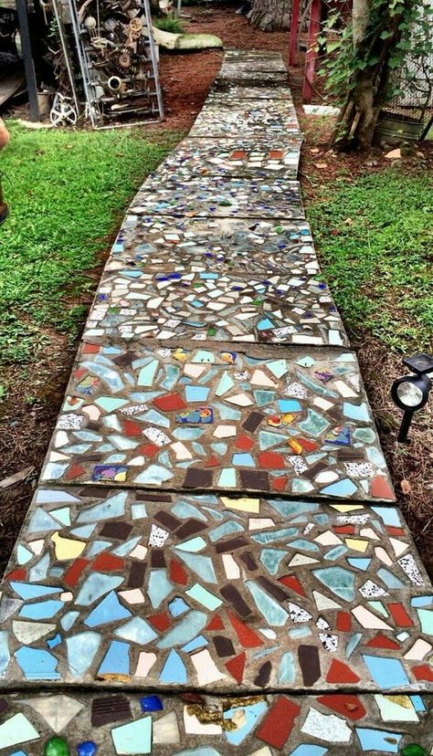 30 Mosaic Walkways to Inspire Your Creativity Mosaic Sidewalk, Mosaic Paths, Beer Garden Ideas, Mosaic Walkway, Howard Finster, Mosaic Floors, Mosaic Garden Art, Paradise Garden, Garden Stepping Stones