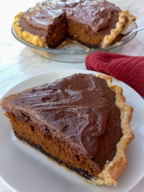 Amish Chocolate Pie, Shoofly Pie Recipe, Amish Pie, Chocolate Cake With Chocolate Frosting, Shoofly Pie, Flaky Pie Crust Recipe, Cake With Chocolate Frosting, Apple Pie Recipe Easy, Homemade Chocolate Pudding