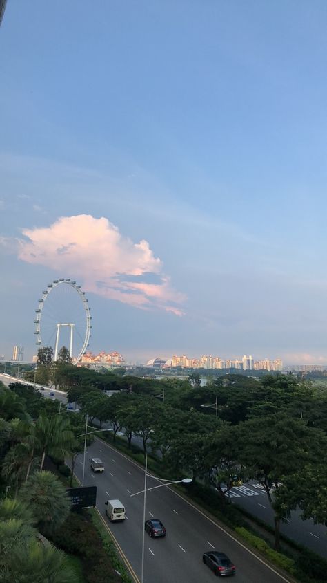 #pretty #view #pink #singapore  #sky Singapore Morning View, Singapore Scenery, Airport Escalator, Muscat Airport, Singapore Aesthetic, Aesthetic Views, Grad Trip, Singapore Changi Airport, Fake Insta