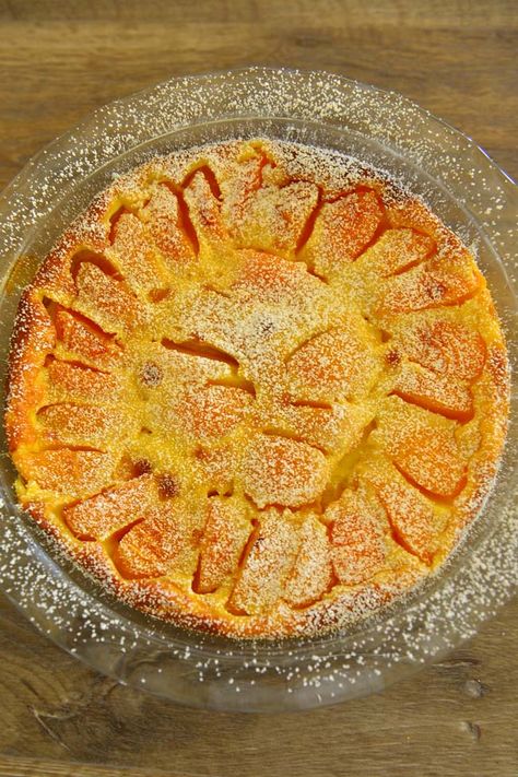 Apricot Clafoutis Easy Dessert Recipe | OVENTales Fresh Apricot Recipes Desserts, Stuffed Apricots, Apricot Fruit Cake Recipe, Apricot Clafoutis, Apricot Ricotta Cake, Fruit Custard, Clafoutis Recipes, Baked Custard, Apricot Recipes