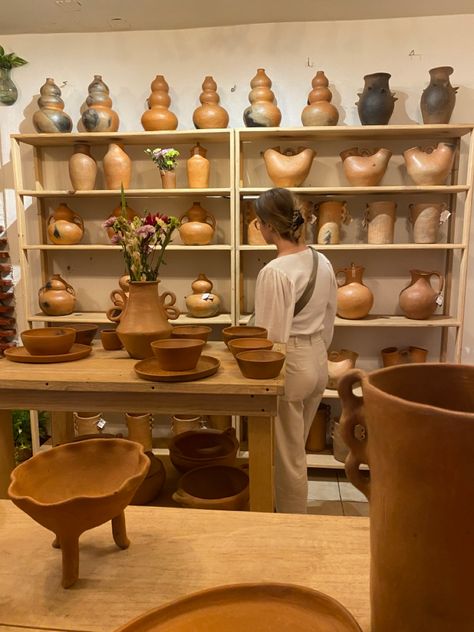 Mexico Pottery, Hand Shadows, Flower Studio, Pottery Wheel, Shop Design, Wheel, Skin Care, Ceramics, Skin