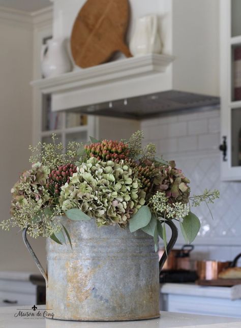 Natural Fall Decor, French Country Rug, Kitchen Tour, French Country Kitchens, Country Decorating, Fall Decor Ideas, Primitive Kitchen, Farmhouse Fall Decor, Fall Kitchen