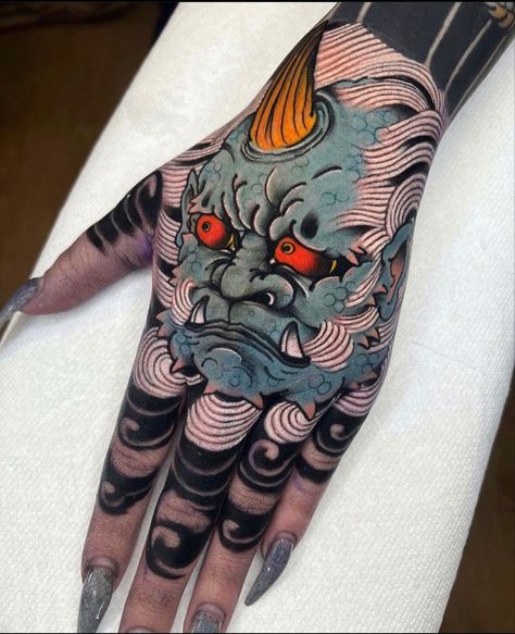 Japanese Hand Tattoos, Oni Tattoo, Traditional Tattoo Inspiration, Skull Hand Tattoo, Clever Tattoos, Irezumi Tattoos, Traditional Japanese Tattoos, Full Body Tattoo, Japanese Sleeve Tattoos