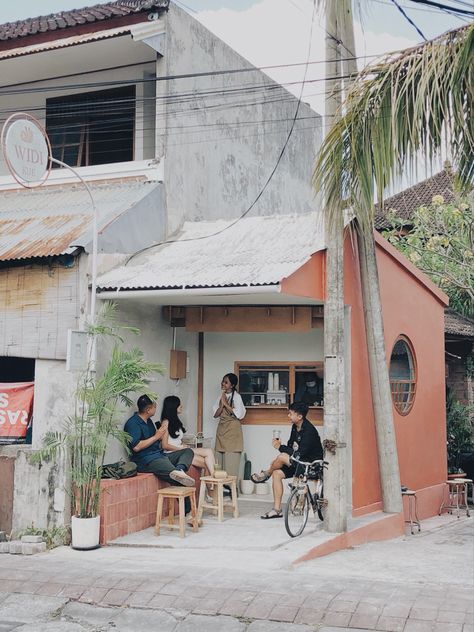 Coffee Shop Architecture, Coffee House Design, Shop Architecture, Matcha Coffee, Mini Cafe, Outdoor Restaurant Design, Small Coffee Shop, Small Cafe Design, Coffee Shop Interior Design