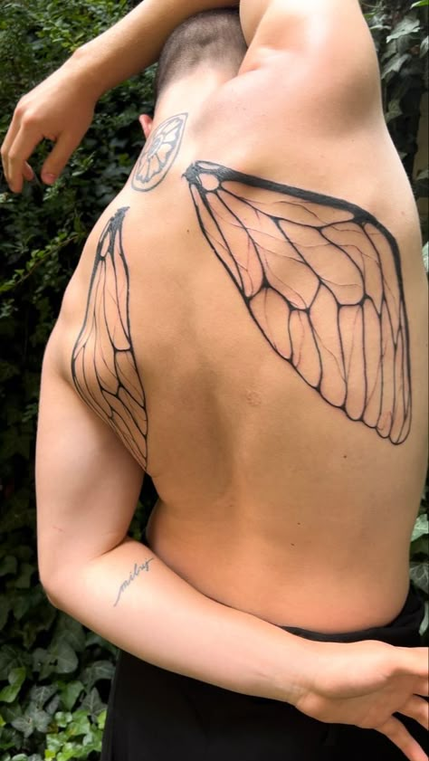 Alas Tattoo, Tato Minimal, Funky Tattoos, Sick Tattoo, Wing Tattoo, 4 Tattoo, Wings Tattoo, Dream Tattoos, Dope Tattoos