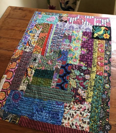 Kawandi Quilting, Kantha Patchwork Quilt, Kantha Quilting, Patchwork Inspiration, African Quilts, Positive Feelings, English Paper Piecing Quilts, Boro Sashiko, Scrap Fabric Crafts