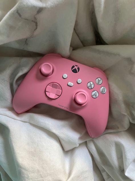 Xbox Controller Designs, Xbox Gamer Pics, Pink Xbox Controller, Pink Gamer Aesthetic, Muni Ohnaruto, Chic Outfits Edgy, Kawaii Grunge, Pink Glamour, Custom Xbox