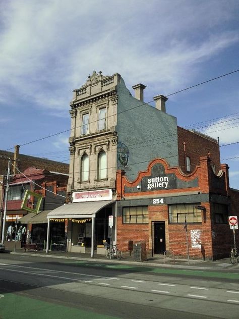 80s Australia Aesthetic, Small Town Australia, Melbourne Fitzroy, Retro Australia, Fitzroy Melbourne, Australia Architecture, Melbourne Photography, Melbourne Trip, Australian English