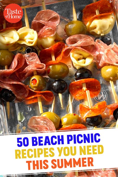 Beach Picnic Recipes, Beach Day Food, Beach Picnic Foods, Boat Snacks, Pool Snacks, Easy Picnic Food, Beach Snacks, Picnic Snacks, Picnic Recipes