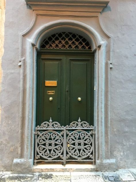 The colorful doors of Malta impress with the little details Green Doors, Colorful Doors, Main Doors, Open Door Policy, Door Picture, When One Door Closes, House Design Plans, Small House Design Plans, Brick Home