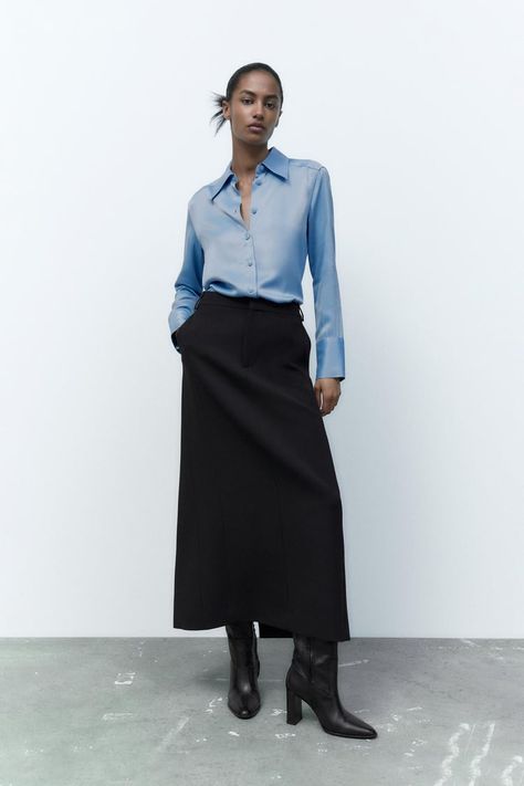 Cropped Shirt Outfit, Satin Shirt Outfit, Blue Satin Skirt, Wrap Skirt Outfit, Satin Blouse Outfit, Satin Skirt Outfit, Rock Outfit, Zara Outfit, Zara Blouse