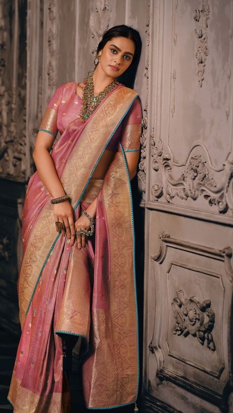 Sarees South Indian, Function Saree, Silk Saree Bollywood, Saree Function, Saree Wearing Styles, Bridal Sarees South Indian, Simple Saree Designs, South Indian Sarees, Indian Saree Blouses Designs