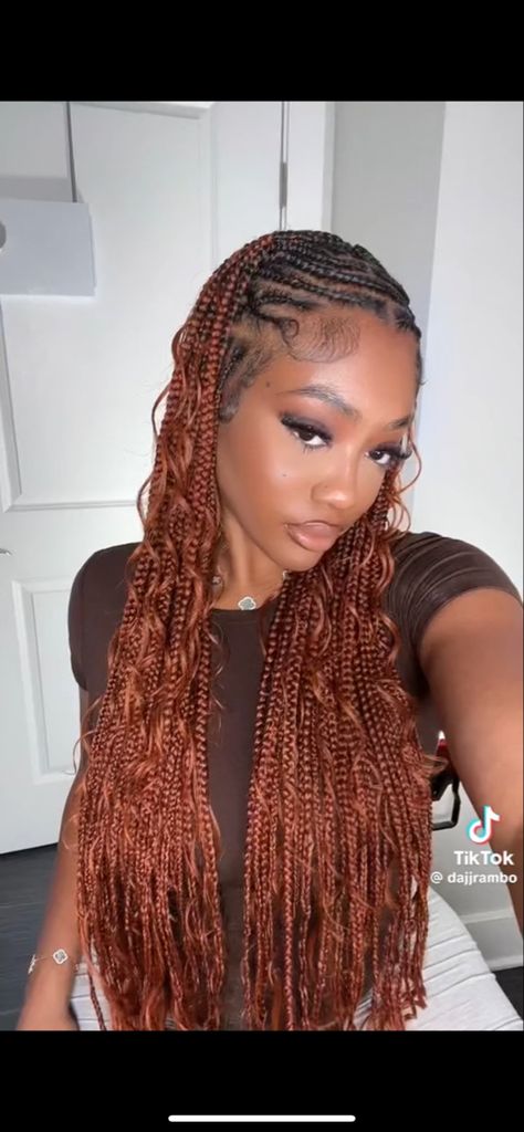 Honey Brown Fulani Braids, Ginger Fulani Braids With Curls, Burgundy Fulani Braids, Colored Fulani Braids, Ginger Fulani Braids, Fall Braids Black Women, Brown Goddess Braids, Fulani Goddess, Fall Braids