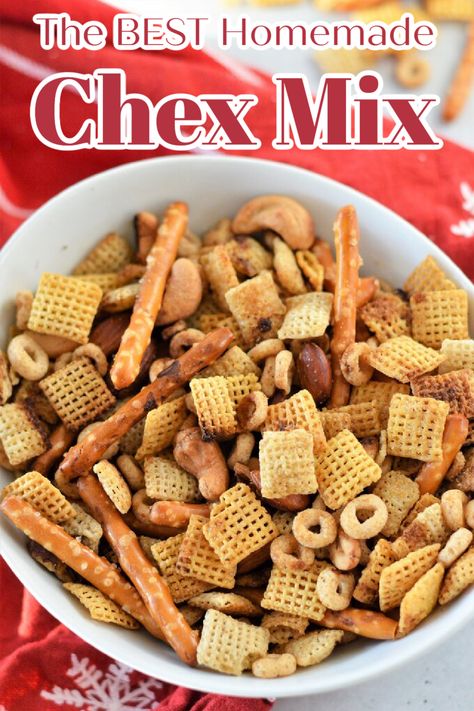 Homemade Chex Mix Recipe, Easy Snack Mix, Homemade Chex Mix, Chex Mix Recipe, Healthy Superbowl Snacks, Chex Cereal, Chex Mix Recipes, Snack Mix Recipes, Quick Easy Snacks