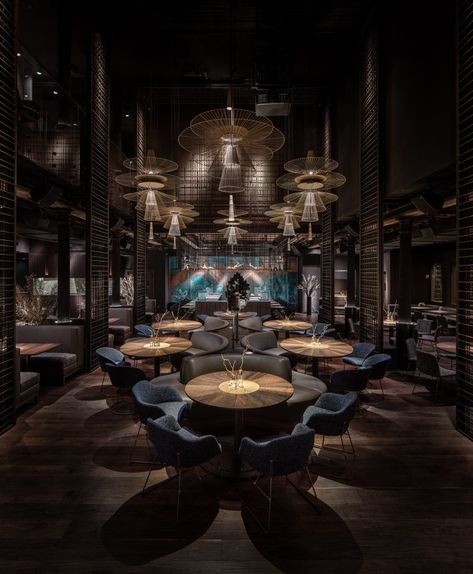 Buddha Bar, Manhattan Restaurants, Bar Interior Design, Design Restaurant, Luxury Restaurant, Restaurant New York, Bar Interior, Lounge Design, Tables And Chairs