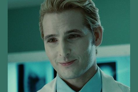 Carlisle Cullen Icon, Dr Cullen, Carlisle Cullen, Rosalie Hale, Twilight 2008, Peter Facinelli, Lana Del Rey Vinyl, Twilight Photos, Twilight Film