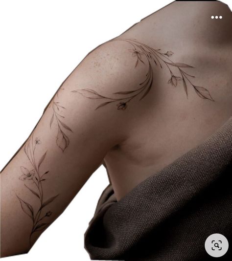 Arm Wrap Tattoo, Aesthetic Tattoo Ideas, Feminine Shoulder Tattoos, Around Arm Tattoo, Wrap Around Tattoo, Cowgirl Tattoos, Unique Tattoo Ideas, Wrap Tattoo, 20 Aesthetic