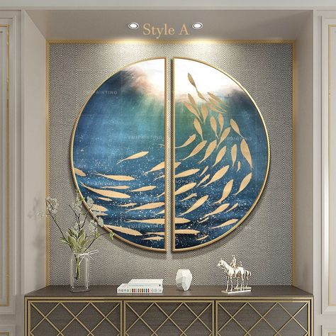 Latest Canvas Painting Trends, Fishes Ocean, Gold Fish Art, Blue White Painting, Gold Acrylic Painting, Gold Fish Painting, Circular Painting, Round Paintings, Blue And Gold Wall Art