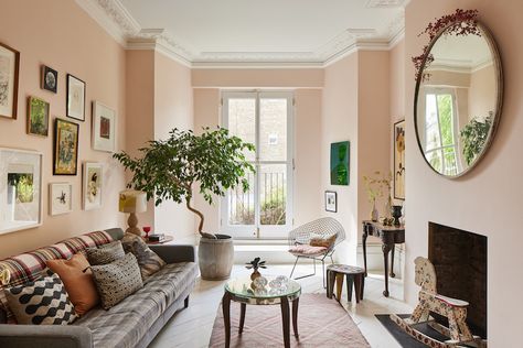 Traditional Sitting Room, Living Room Pink, My Scandinavian Home, Kentish Town, Light Living Room, Victorian Townhouse, London Townhouse, Scandinavian Bedroom, Georgian Homes