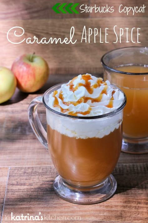 Starbucks Copycat Caramel Apple Spice by KatrinasKitchen on www.bakedbyrachel.com - Rachel {Baked by Rachel} Starbucks Caramel Apple Spice, Pumpkin Bread Starbucks Copycat, Copycat Drink Recipes, Copycat Starbucks Drinks, Caramel Apple Spice, Café Starbucks, Starbucks Caramel, Spiced Drinks, Apple Spice