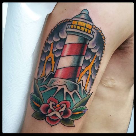 Tattoo Lighthouse, Traditional Compass Tattoo, Traditional Lighthouse Tattoo, Traditional Tattoo Inspiration, Food Tattoos, Lighthouse Tattoo, Traditional Tattoo Sleeve, Tattoo Minimal, Omerta Tattoo