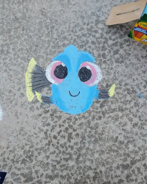 Chalk Designs Ideas, Blue Chalk Art, Cute Chalk Ideas Easy, Summer Things To Draw With Chalk, Cartoon Chalk Art, Chalk Characters, Chalk Art Summer, Simple Chalk Art Sidewalk, Chalk Art Characters