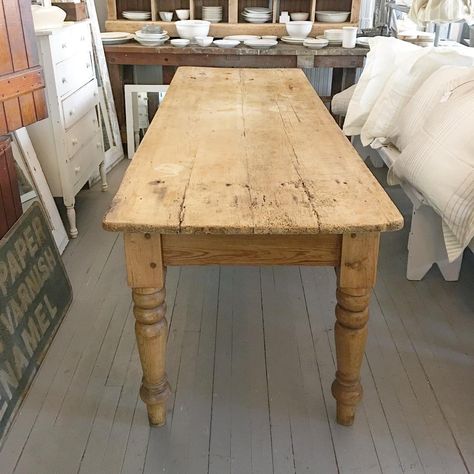 antique waxed pine farmhouse table just in. Measures a little over 7 feet long, 30” wide and has a drawer. Priced at $875 SOLD #oldtable #waxedpine #farmhousetable #antiquepine #countryhouse #northfork #vacationhome #rustic #rusticmodern #nofo #newfindsdaily Large Antique Dining Table, Antique Turned Leg Dining Table, Antique Pine Dining Table, Antique Pine Farmhouse Table, Solid Pine Wood Dinnig Table, Old Farmhouse Kitchen, Reclaimed Dining Table, Farmhouse Dining Room Table, Farmhouse Kitchen Tables