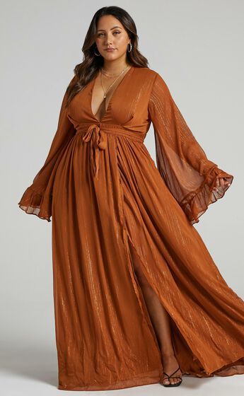 Rust Satin Dress, Satin Dress Plus Size, Rust Maxi Dress, Plus Size Wedding Guest Outfits, Split Dress Thigh, Rust Color Dress, Holiday Maxi Dress, Burnt Orange Dress, Fall Wedding Guest Dress