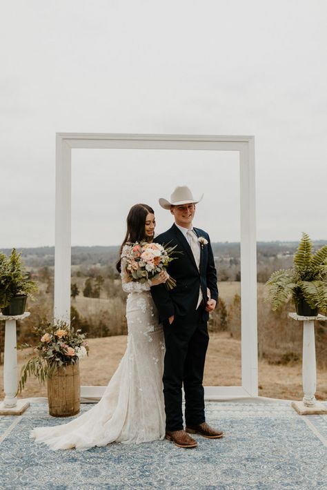 Wedding Suit With Cowboy Boots, Cowboy Wedding Attire, Country Groom Attire, Country Wedding Attire, Country Wedding Groom, Cowboy Groom, Wedding Cowboy Boots, Grooms Attire, Wedding Tux