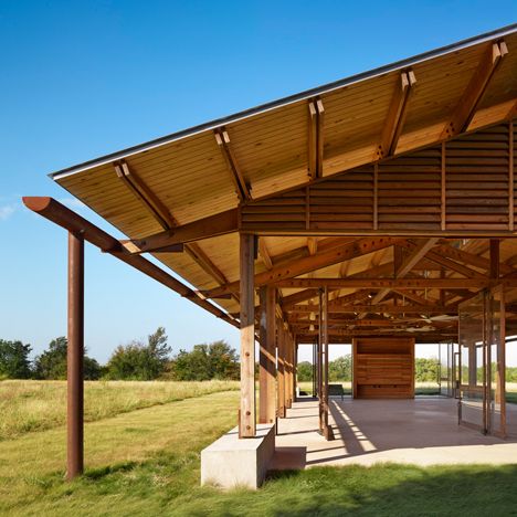 Wood Wooden Roof, Wooden Pavilion, Lake Flato, Timber Architecture, Timber Roof, Wood Roof, Wood Architecture, Timber Structure, Timber Construction