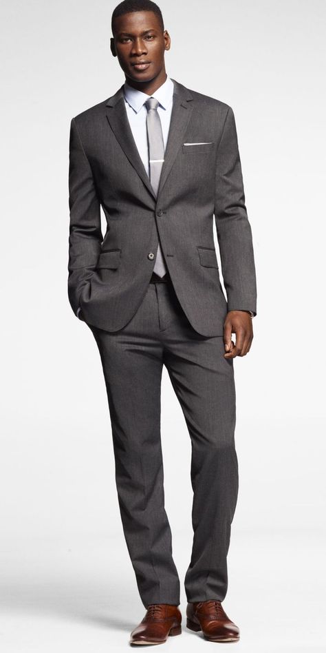 Gray Suit with Brown Shoes Style Guide: How To Wear A Gray Suit With Brown Shoes Grey Suit Brown Shoes, Intelligent Men, Gray Groomsmen Suits, African Elegance, Grey Suit Men, Dark Gray Suit, Charcoal Gray Suit, Charcoal Suit, Light Grey Suits