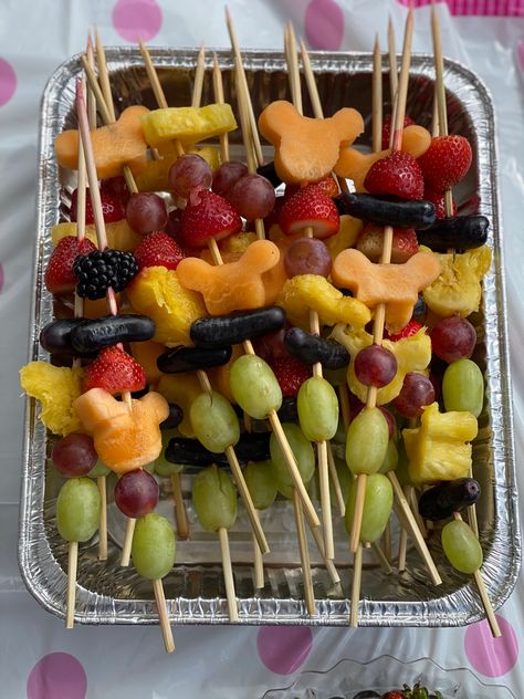 Party Fruit Tray, Party Fruit, Mouse Birthday, Minnie Mouse Party, Fruit Tray, Minnie Mouse Birthday, Fruit Salad, First Birthdays, Minnie Mouse