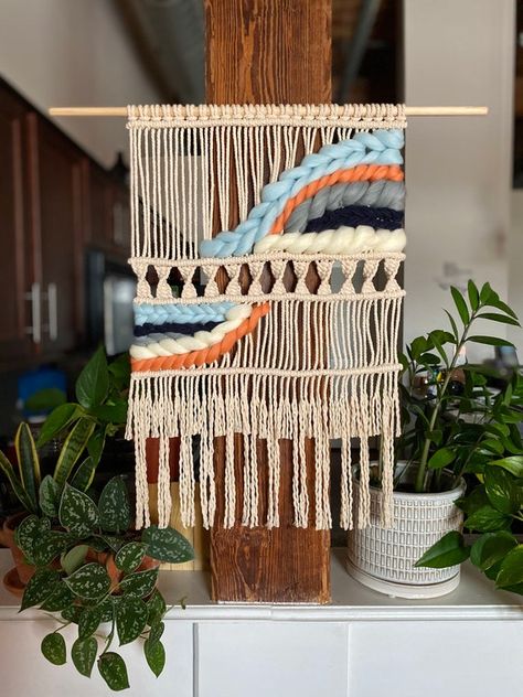 Woven Macrame, Art Macramé, Woven Wall Decor, Idee Cricut, Colorful Tapestry, Large Macrame Wall Hanging, Large Macrame, Macrame Wall Art, Macrame Patterns Tutorials