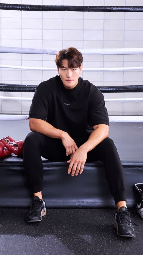 Kim Jungkook Running Man, Kim Jongkook, Transformers Prime Ratchet, Running Man Korea, Running Man Korean, Actor Kdrama, Jong Kook, Korean Men Hairstyle, Kim Jong Kook