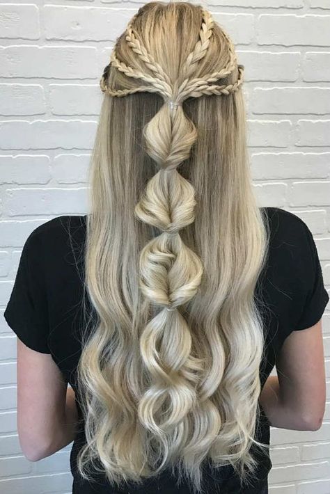 Hairstyles Graduation, Graduation Hairstyles With Cap, Waterfall Hairstyle, Hairstyle Examples, Graduation Hairstyles, Up Dos For Medium Hair, Hairdo For Long Hair, Easy Hairstyles For Long Hair, Prom Hair