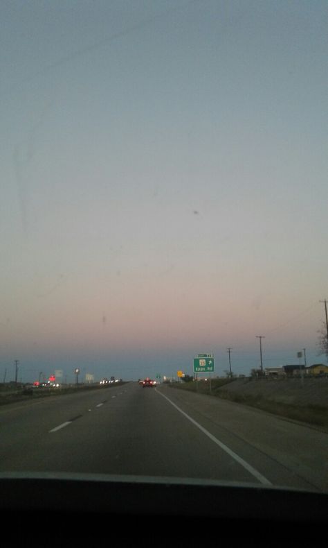 Sunset while driving down the highway in Texas Texas Highway, American Highway Aesthetic, Night Time Highway, Driving On The Highway At Night, Highway Traffic, Texas, Road, Photography