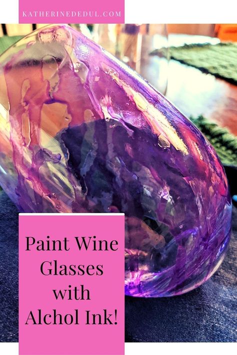 Tinting Glass, Using Alcohol Inks, Alcohol Ink Glass, Homemade Alcohol, Painting Glass Jars, Alcohol Ink Markers, Diy Wine Glasses, Alcohol Ink Crafts, Ink Crafts